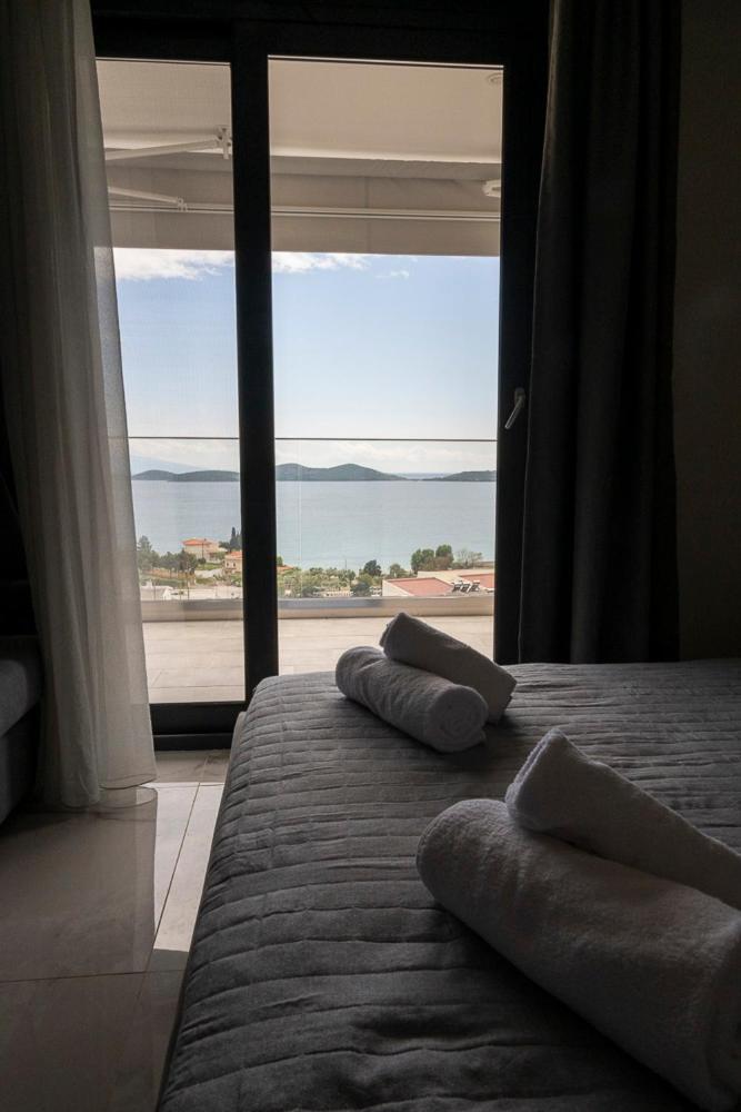 Aparthotel Alta Mare Néa Péramos Exterior foto
